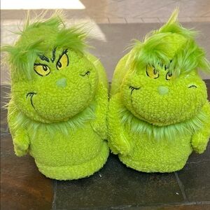 Green Grinch Plush Slippers